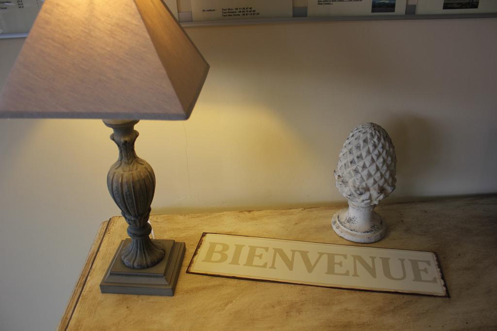 Logis Hotel Le Manoir & Lounge อัพท์ ภายนอก รูปภาพ