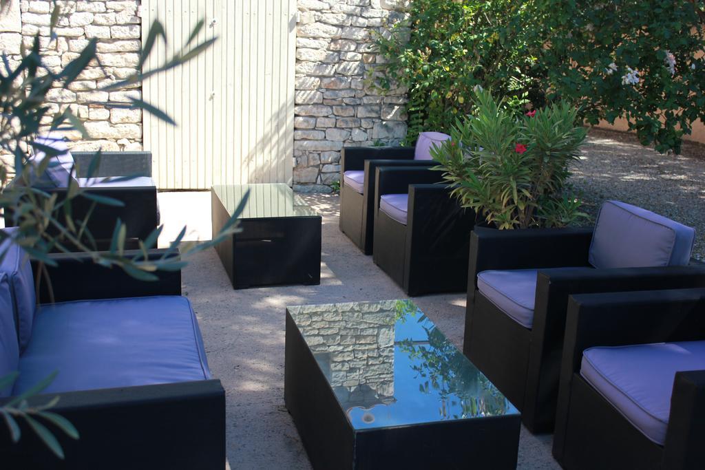 Logis Hotel Le Manoir & Lounge อัพท์ ภายนอก รูปภาพ