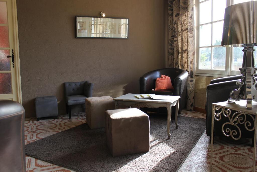 Logis Hotel Le Manoir & Lounge อัพท์ ภายนอก รูปภาพ